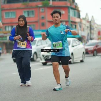 Runner Photo 8871802