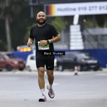 Runner Photo 8871815