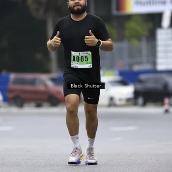 Runner Photo 8871825