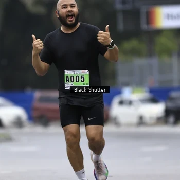 Runner Photo 8871833