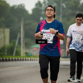 Runner Photo 8871923