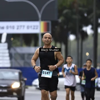 Runner Photo 8871926