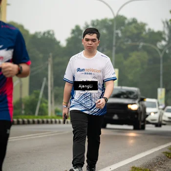 Runner Photo 8871960