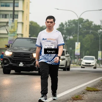 Runner Photo 8871995