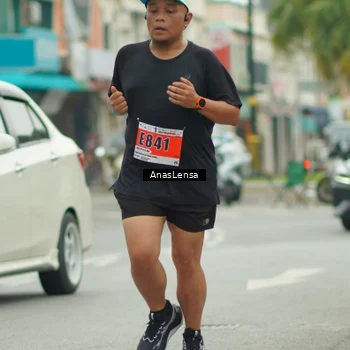 Runner Photo 8872012