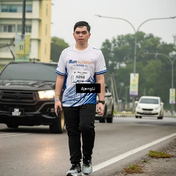 Runner Photo 8872033