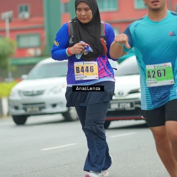 Runner Photo 8872039