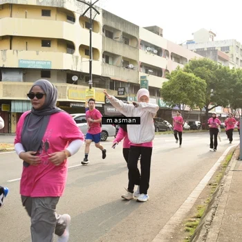 Runner Photo 8872046