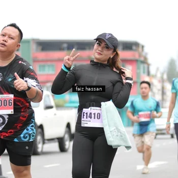 Runner Photo 8872056