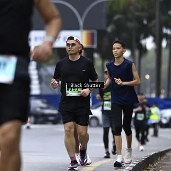 Runner Photo 8872061
