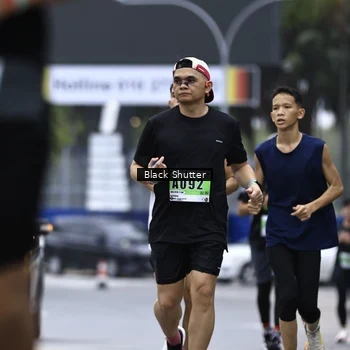 Runner Photo 8872097