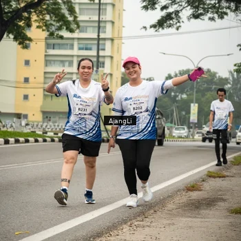 Runner Photo 8872106