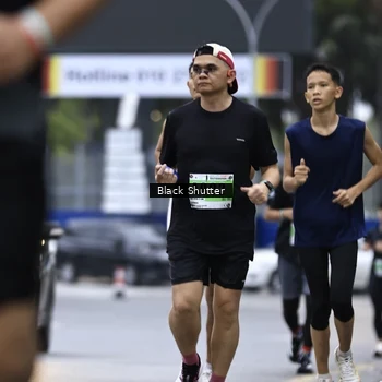 Runner Photo 8872121