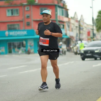 Runner Photo 8872145