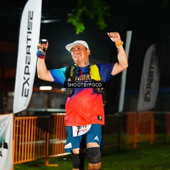 Runner Photo 8872203