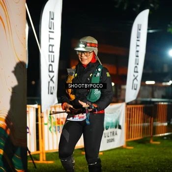 Runner Photo 8872245