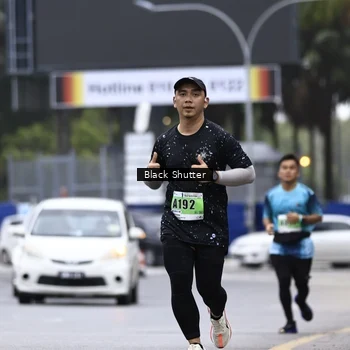 Runner Photo 8872281