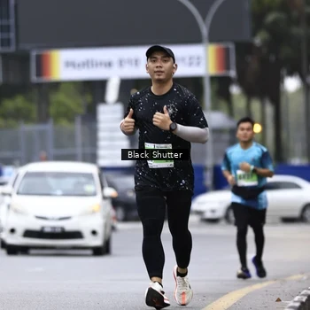 Runner Photo 8872298