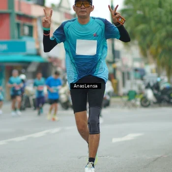 Runner Photo 8872299