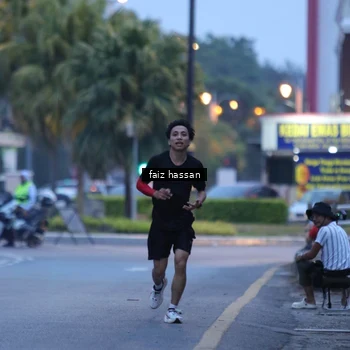 Runner Photo 8872346