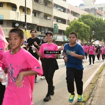 Runner Photo 8872374