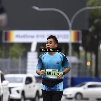 Runner Photo 8872398