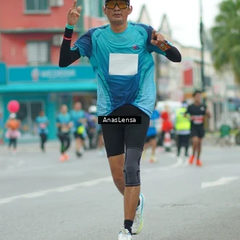 Runner Photo 8872418