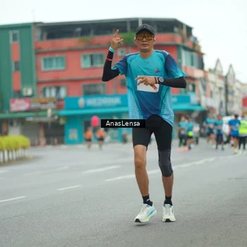 Runner Photo 8872465