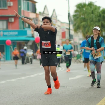 Runner Photo 8872482