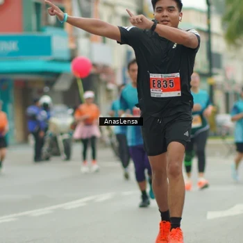 Runner Photo 8872488