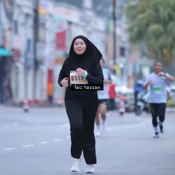 Runner Photo 8872525