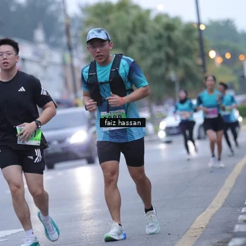 Runner Photo 8872575