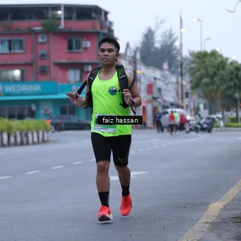Runner Photo 8872616