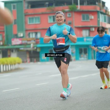 Runner Photo 8872663
