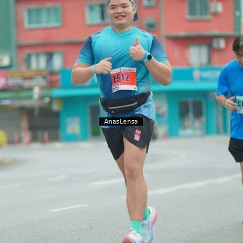 Runner Photo 8872665