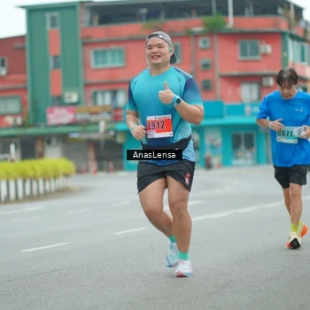 Runner Photo 8872671