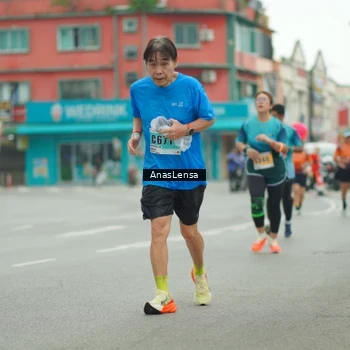 Runner Photo 8872678