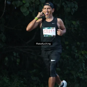 Runner Photo 8872693