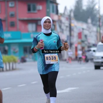 Runner Photo 8872699
