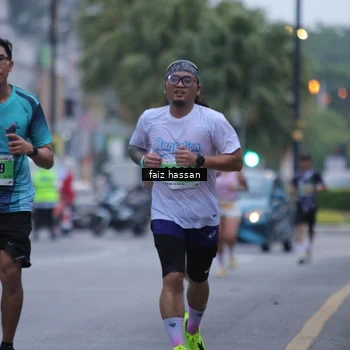 Runner Photo 8872716