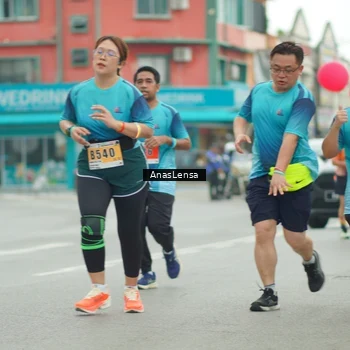 Runner Photo 8872719