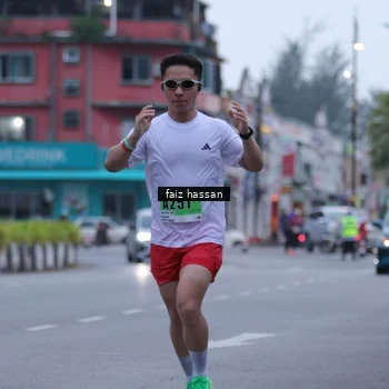 Runner Photo 8872728