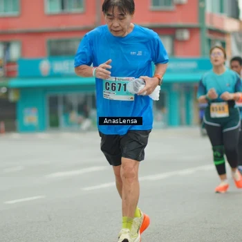 Runner Photo 8872732