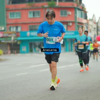Runner Photo 8872737