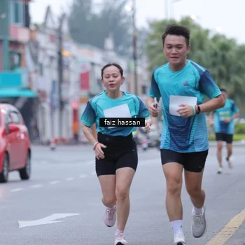 Runner Photo 8872760