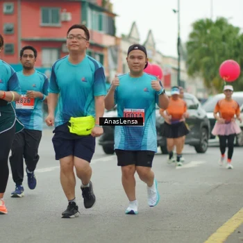 Runner Photo 8872803