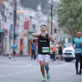 Runner Photo 8872841