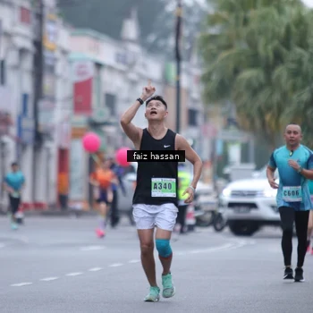 Runner Photo 8872842