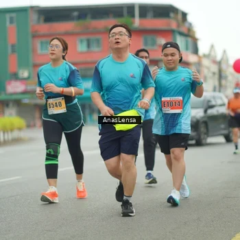 Runner Photo 8872857