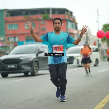 Runner Photo 8872870